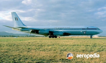 BOEING 707-300