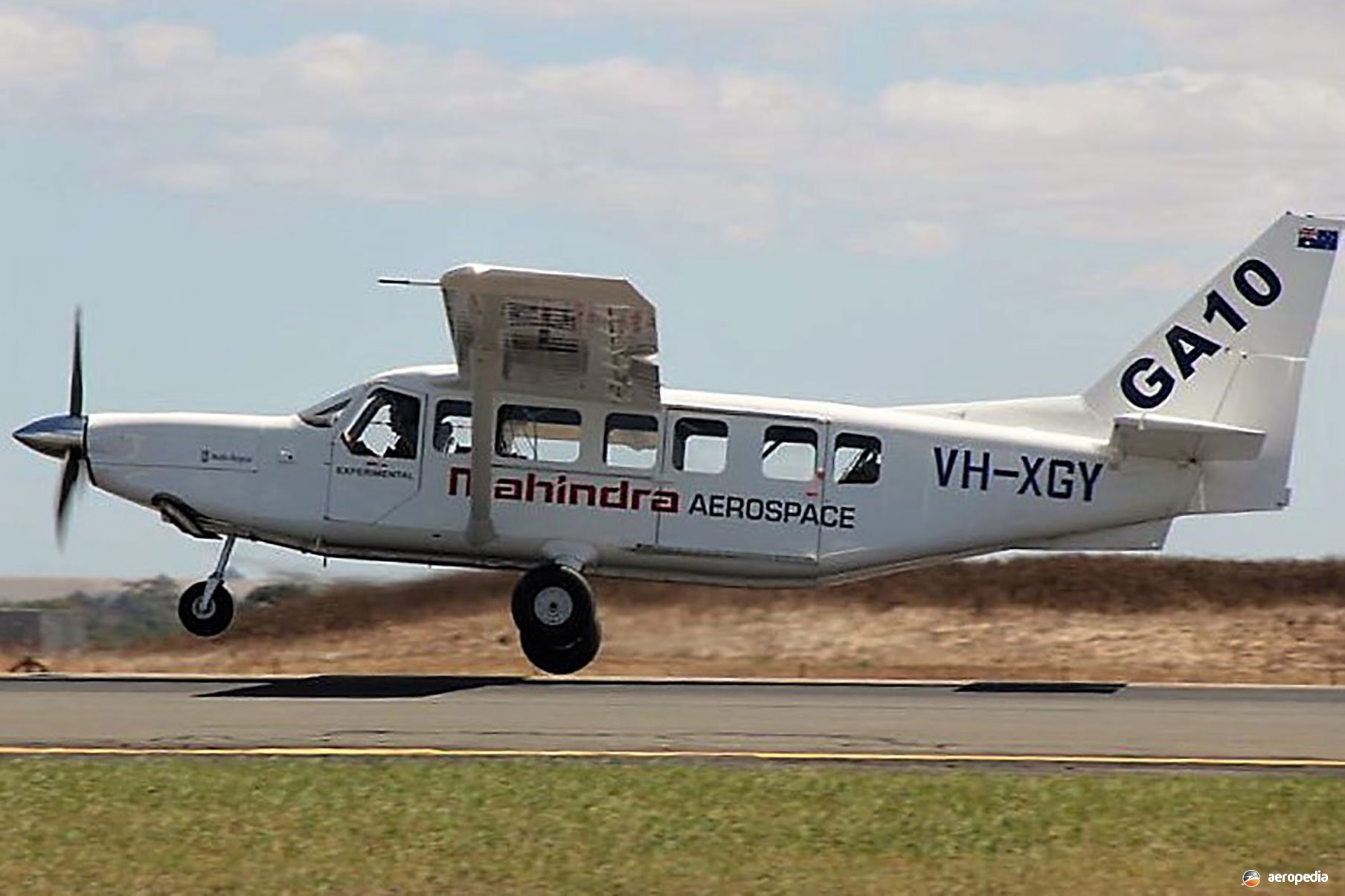 Gippsaero Ga-10 Airvan · The Encyclopedia of Aircraft David C. Eyre