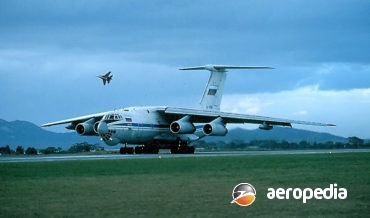 ILYUSHIN IL-76 CANDID