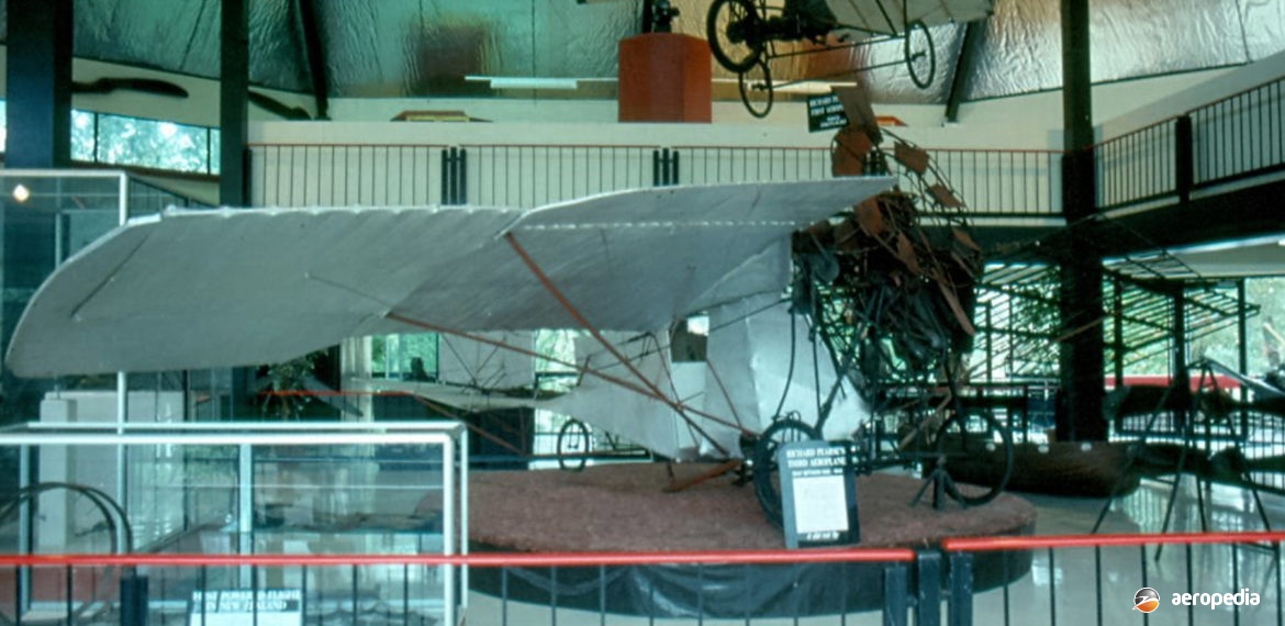 Pearce - Aeropedia The Encyclopedia Of Aircrafts - Australia - New Zealand