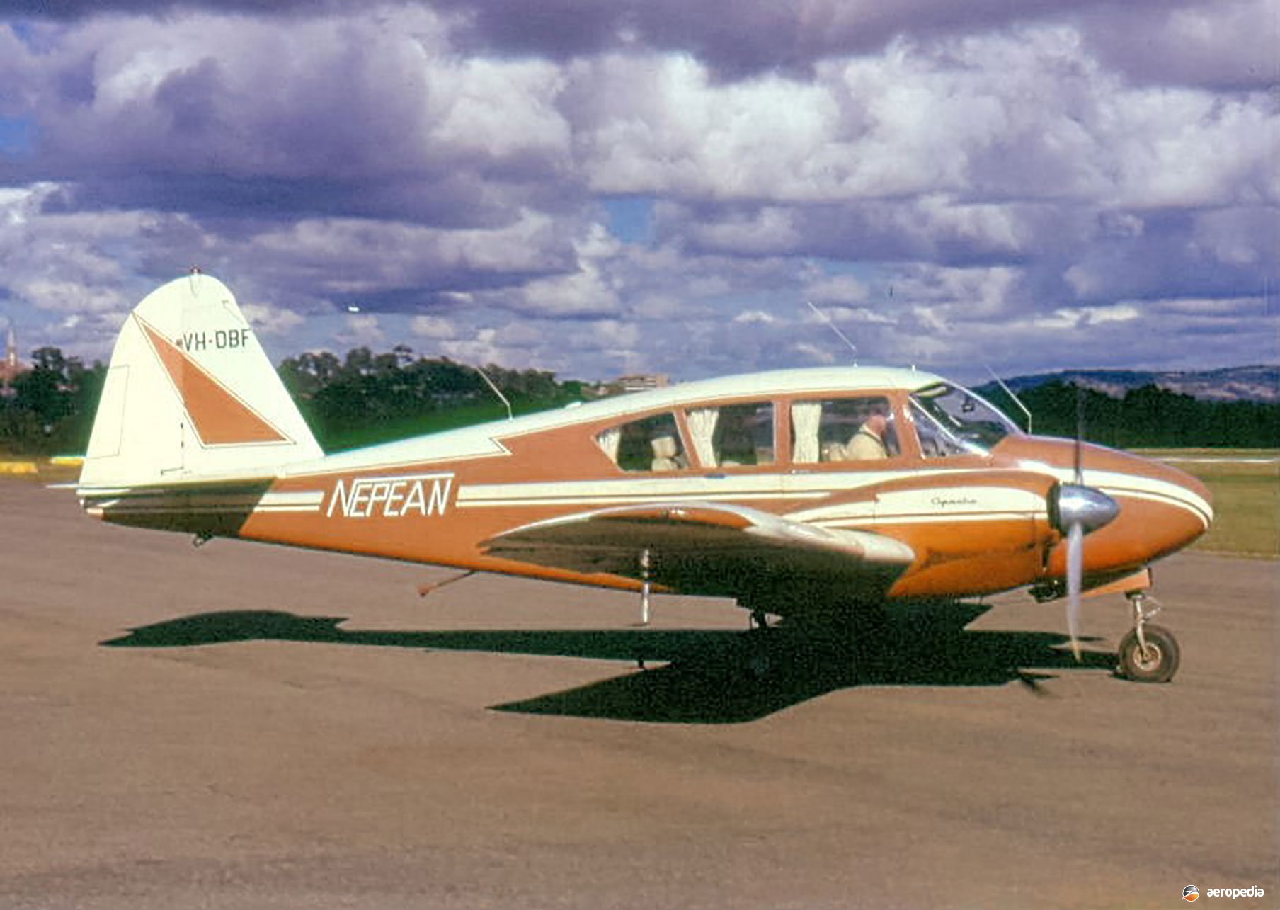 Piper Pa-23 Apache · The Encyclopedia of Aircraft David C. Eyre