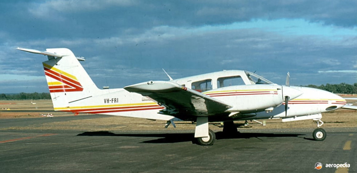 Piper PA-44 Seminole - Aeropedia The Encyclopedia of Aircraft